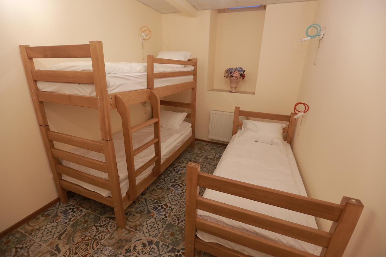 Midtown Hotel & Hostel Tbilisi Exterior foto