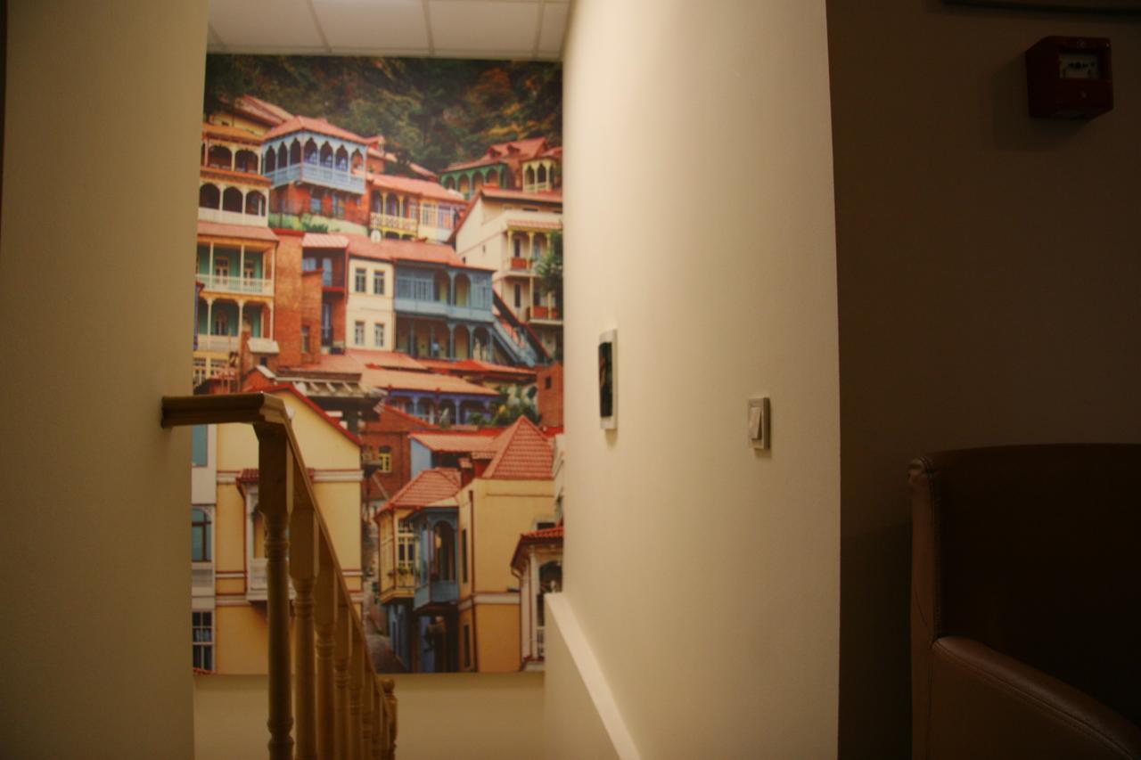Midtown Hotel & Hostel Tbilisi Exterior foto
